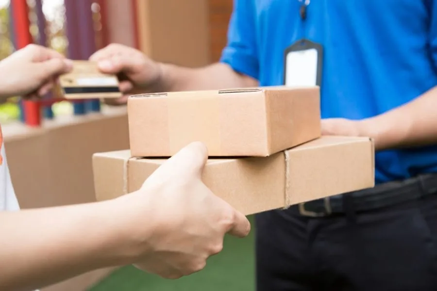 Hình ảnh vận chuyển hàng đi Đông Nam Bộ của Chành Xe 247