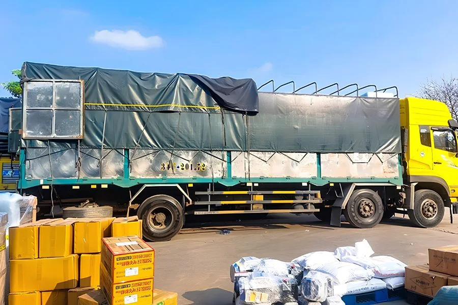 Chành Xe 247 nhận vận chuyển hàng hóa đi từ TPHCM giao đến Nha Trang, Cam Ranh